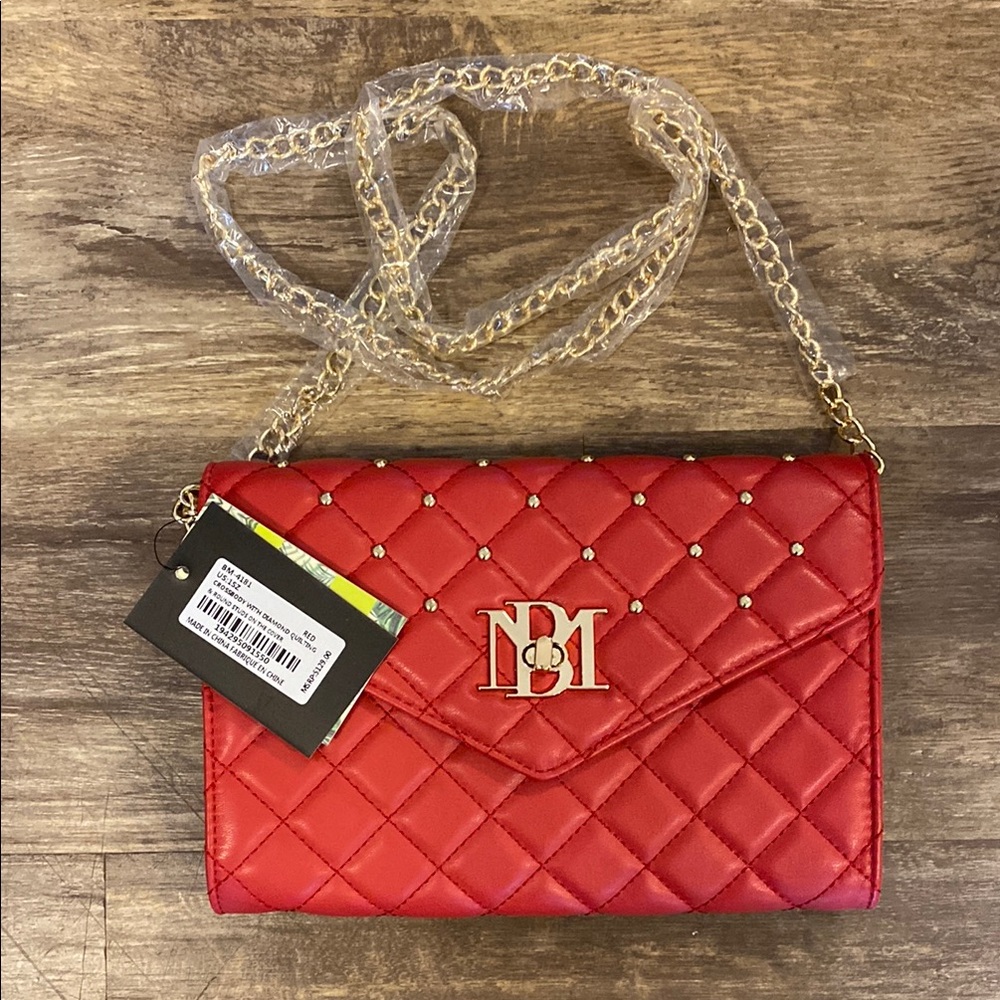 Badgley Mischka Diamond Quilted Crossbody ♦️